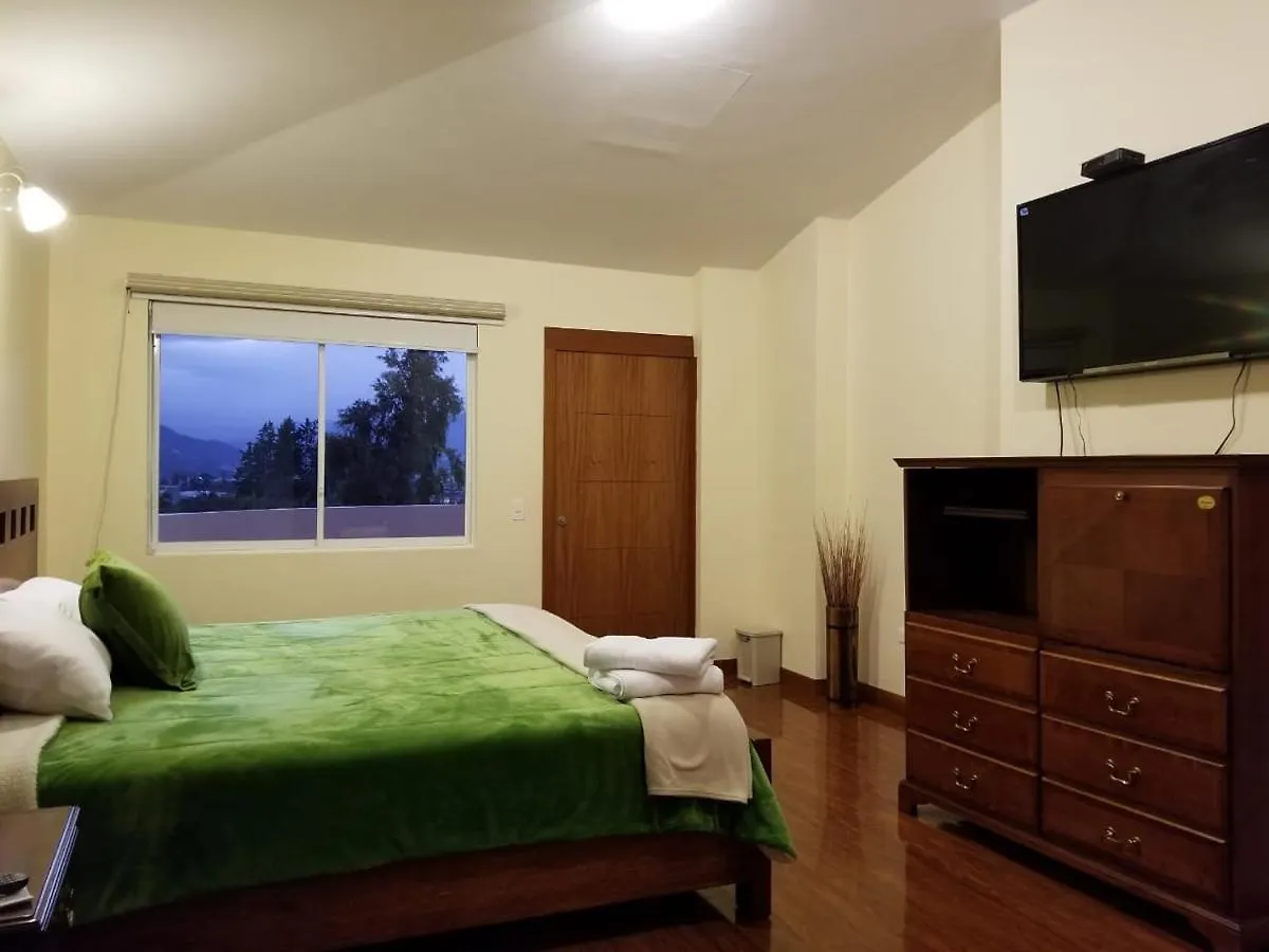 Hotel Casa Sayu Tumbaco Ecuador
