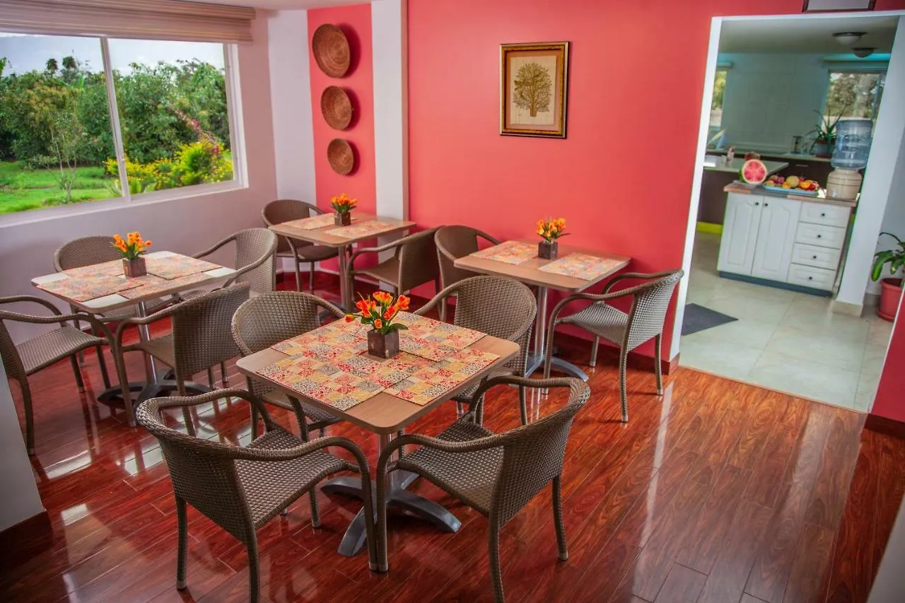 Hotel Casa Sayu Tumbaco 0*,